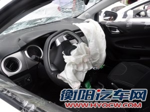 中华华晨中华中华H2302012款 1.5L AMT精英型