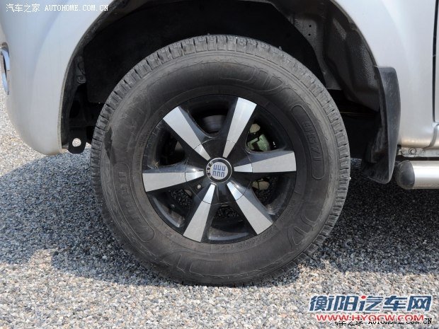 恒天恒天汽车途腾T32013款 2.4L基本型