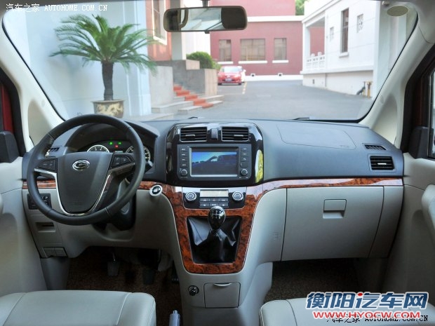 广汽吉奥广汽吉奥星朗2013款 1.5L 七座至尊型