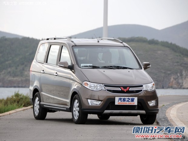 五菱汽车上汽通用五菱五菱宏光2013款 S 1.5L 豪华型