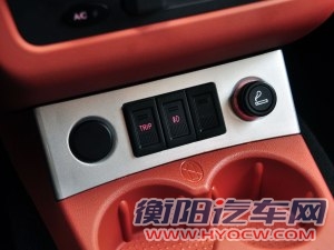 东风小康东风渝安风光2013款 1.5L基本型