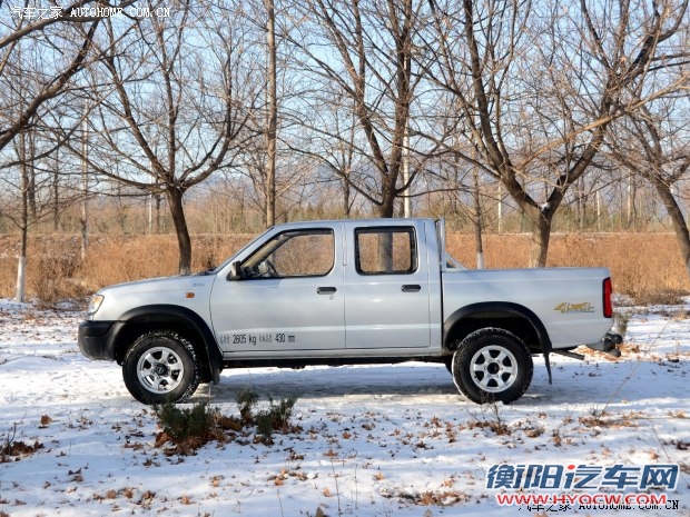 东风风度郑州日产锐骐皮卡2013款 3.0T四驱标准型CYQD80-E3