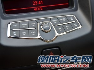 奔腾一汽奔腾奔腾B502013款 1.6L 基本型