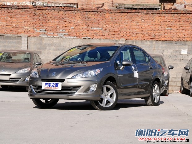 标致东风标致标致4082013款 2.0L 手动舒适版