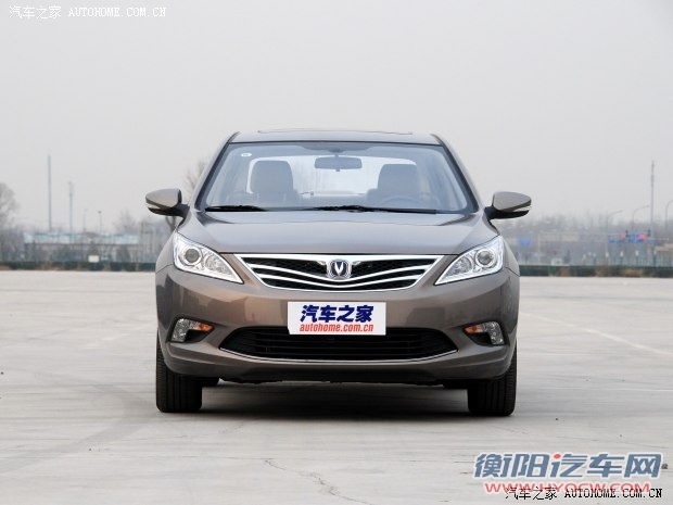 长安长安汽车逸动2014款 1.6L 手动尊贵型 京V