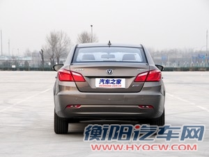 长安长安汽车逸动2014款 1.6L 手动尊贵型 京V