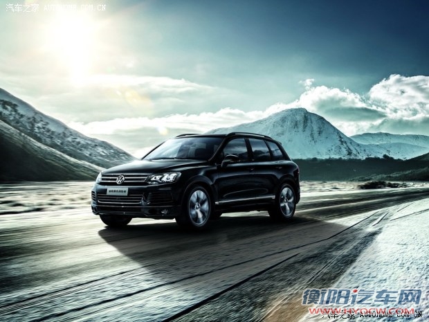 大众大众(进口)途锐2014款 3.0TSI V6 黑色探险者