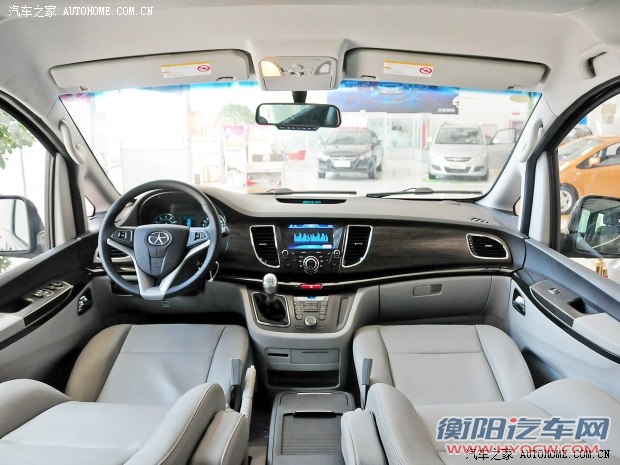 江淮汽车 瑞风M5 2013款 2.0T 汽油手动商务版