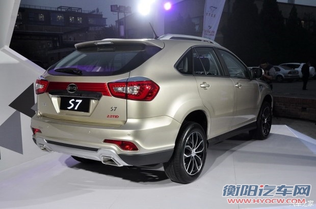 比亚迪 比亚迪S7 2015款 2.0TID 旗舰型