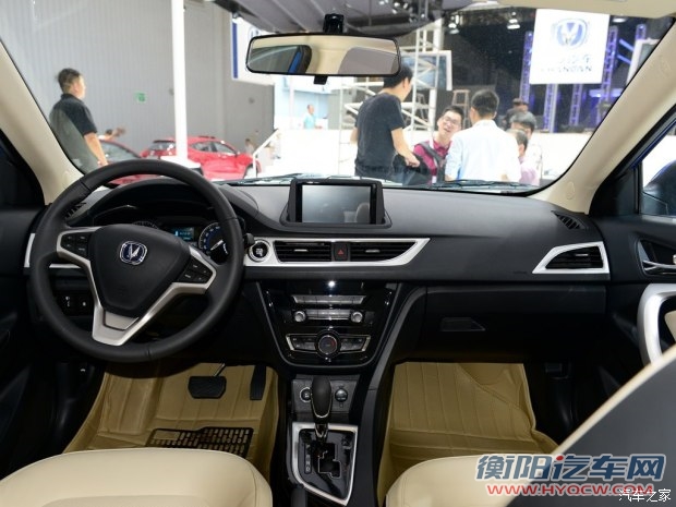 长安汽车 悦翔V7 2014款 基本型