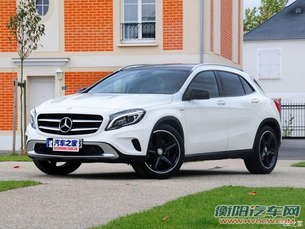 奔驰(进口) 奔驰GLA级(海外) 2015款 GLA 260 4MATIC