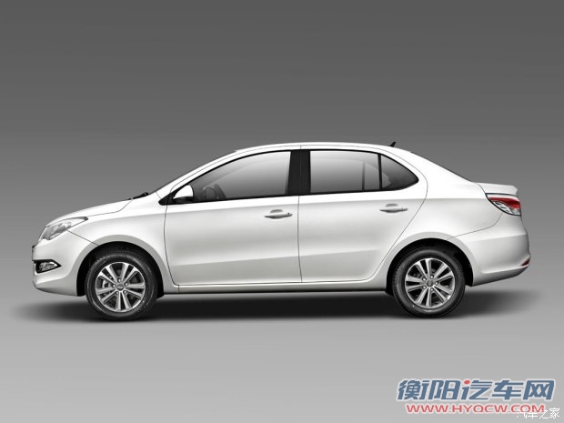 奇瑞汽车 艾瑞泽3 2015款 1.5L 手动旗舰型