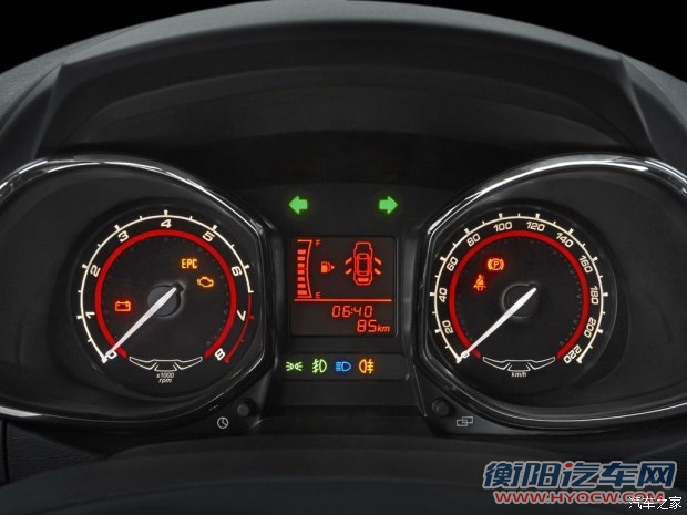 奇瑞汽车 艾瑞泽3 2015款 1.5L 手动旗舰型