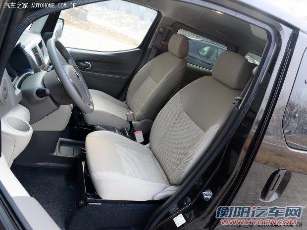 日产郑州日产日产NV2002014款 1.6L CVT尊贵型