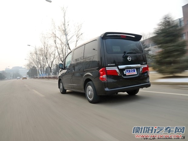 日产郑州日产日产NV2002014款 1.6L CVT尊贵型