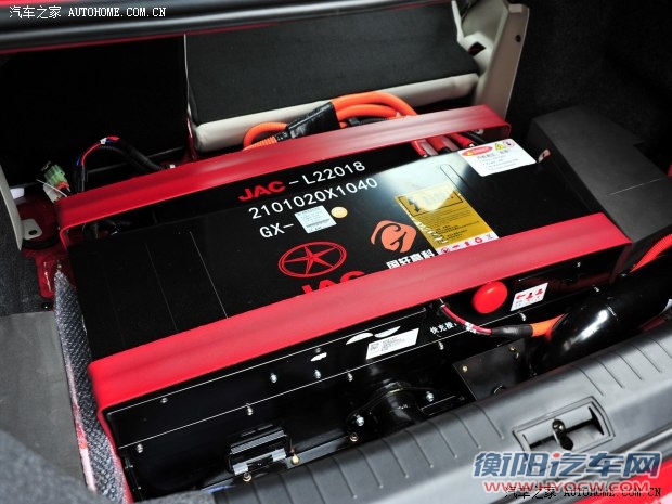 江淮江淮汽车和悦iEV2014款 iEV4