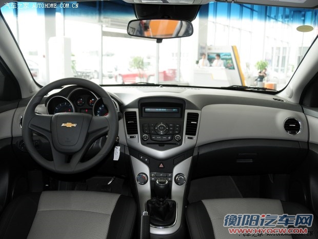 雪佛兰通用雪佛兰科鲁兹2013款 1.6L SL天窗版 MT