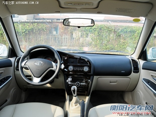 东南东南汽车V3菱悦2014款 1.5L 手动旗舰版