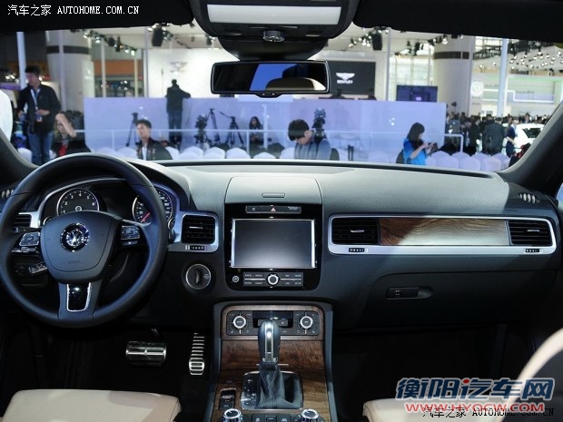 大众大众(进口)途锐2014款 4.2L V8