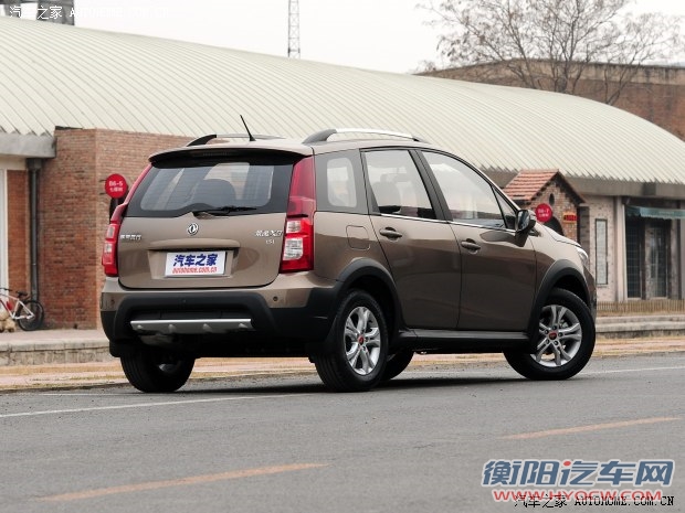 东风风行东风风行景逸X32014款 1.5L 手动尊贵型