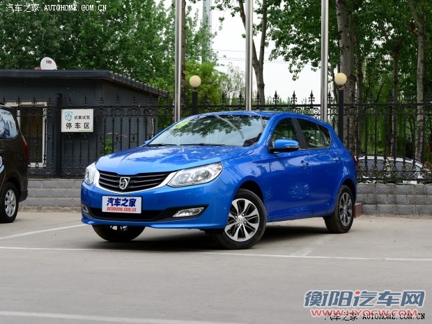 宝骏上汽通用五菱宝骏6102014款 1.5L 自动豪华型