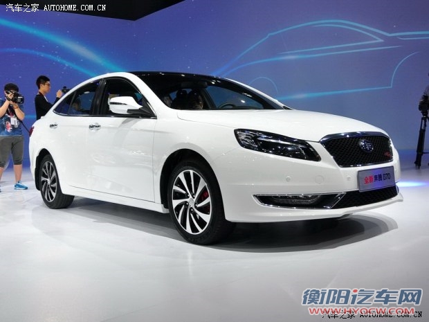 一汽奔腾 奔腾B70 2014款 2.0L 手动舒适型