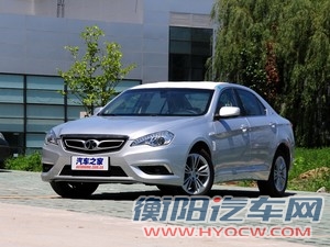 北京汽车 绅宝D70 2013款 2.0T 舒适版