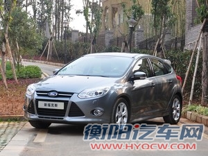 长安福特 福克斯 2012款 两厢 2.0L AT豪华运动型