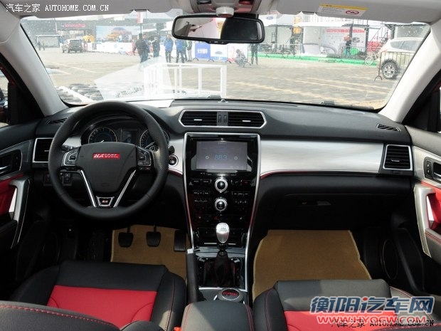 长城汽车 哈弗H2 2014款 1.5T 手动四驱尊贵版