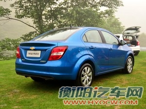 通用雪佛兰 爱唯欧 2014款 三厢 1.6L AT 风尚版