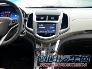 通用雪佛兰 爱唯欧 2014款 三厢 1.6L AT 风尚版