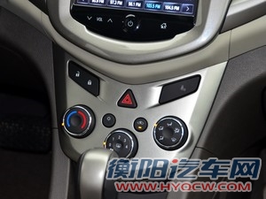 通用雪佛兰 爱唯欧 2014款 三厢 1.6L AT 风尚版
