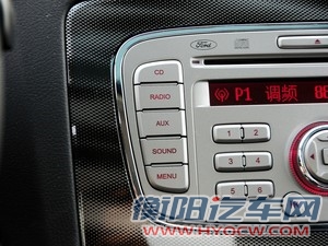 长安福特 福克斯 2014款 两厢经典 1.8L SVP AT限量版