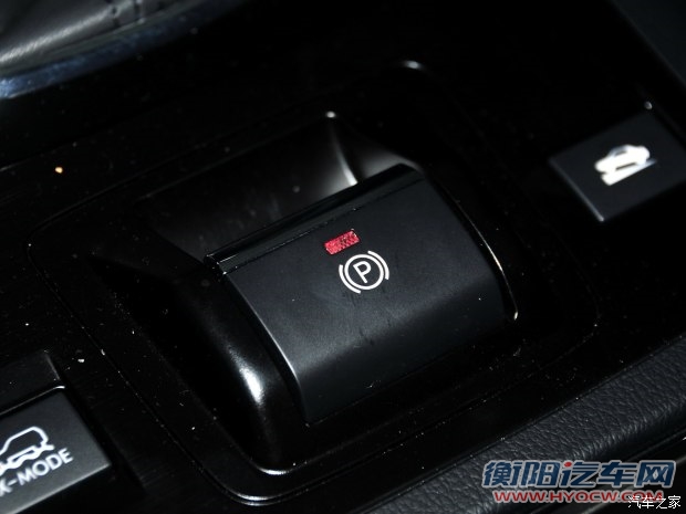 斯巴鲁 傲虎 2015款 2.5i 运动导航版