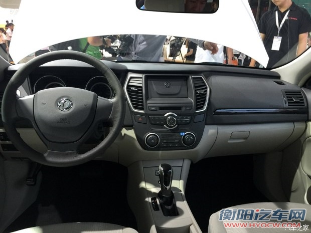 东风乘用车 东风风神A60 2016款 1.4T 自动基本型