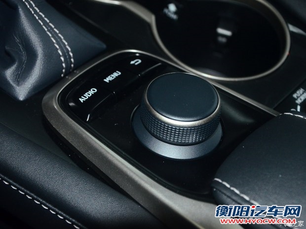 雷克萨斯 雷克萨斯RX 2016款 200t 两驱精英版