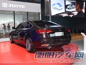众泰汽车 众泰Z700 2015款 基本型