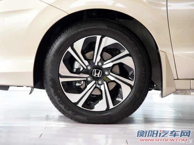 广汽本田 凌派 2016款 1.8L CVT领先版
