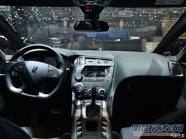 雪铁龙(进口) DS 5(进口) 2015款 基本型