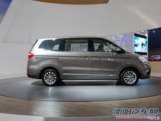 华晨华颂 华颂7 2015款 2.0T 自动旗舰型