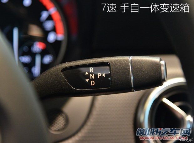 奔驰(进口) 奔驰A级 2015款 A 180 标准型