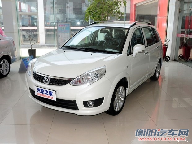昌河铃木 利亚纳A6 2015款 两厢 1.5L 自动梦想型