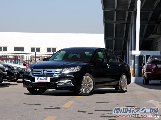 广汽本田 雅阁 2014款 3.0L VTI 尊贵版