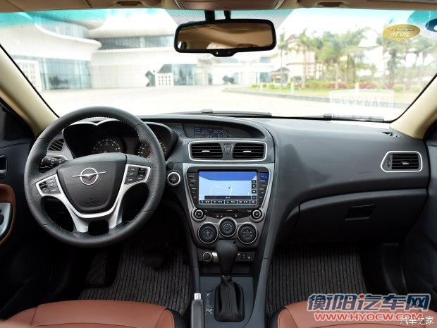 海马汽车 福美来M5 2015款 1.5T 自动行政尊尚型