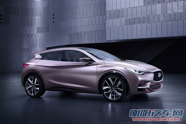 英菲尼迪Q30