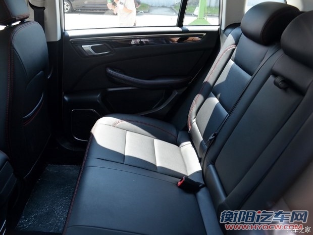 众泰汽车 大迈X5 2015款 1.5T 手动旗舰型