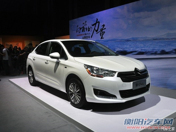 东风雪铁龙 雪铁龙C4L 2015款 1.2T 自动尊贵版