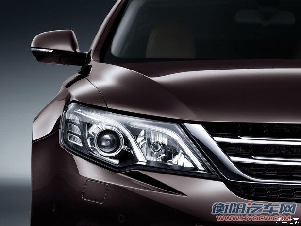 众泰汽车 众泰Z700 2015款 基本型