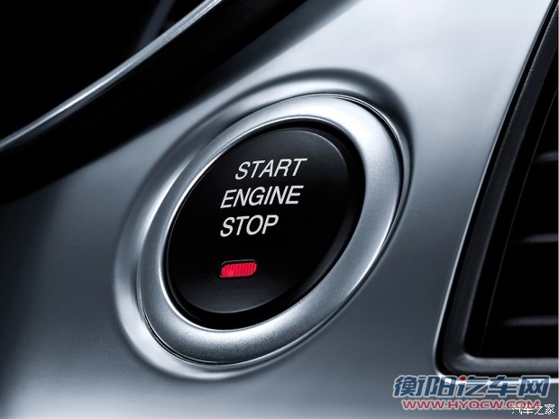 众泰汽车 众泰Z700 2015款 基本型