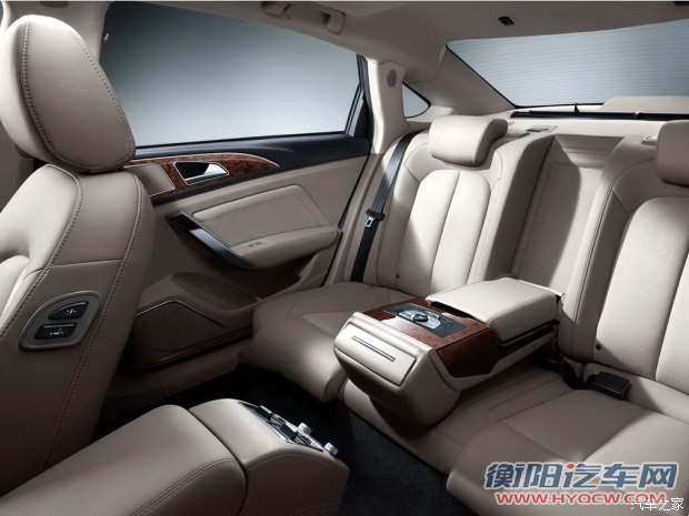 众泰汽车 众泰Z700 2015款 基本型